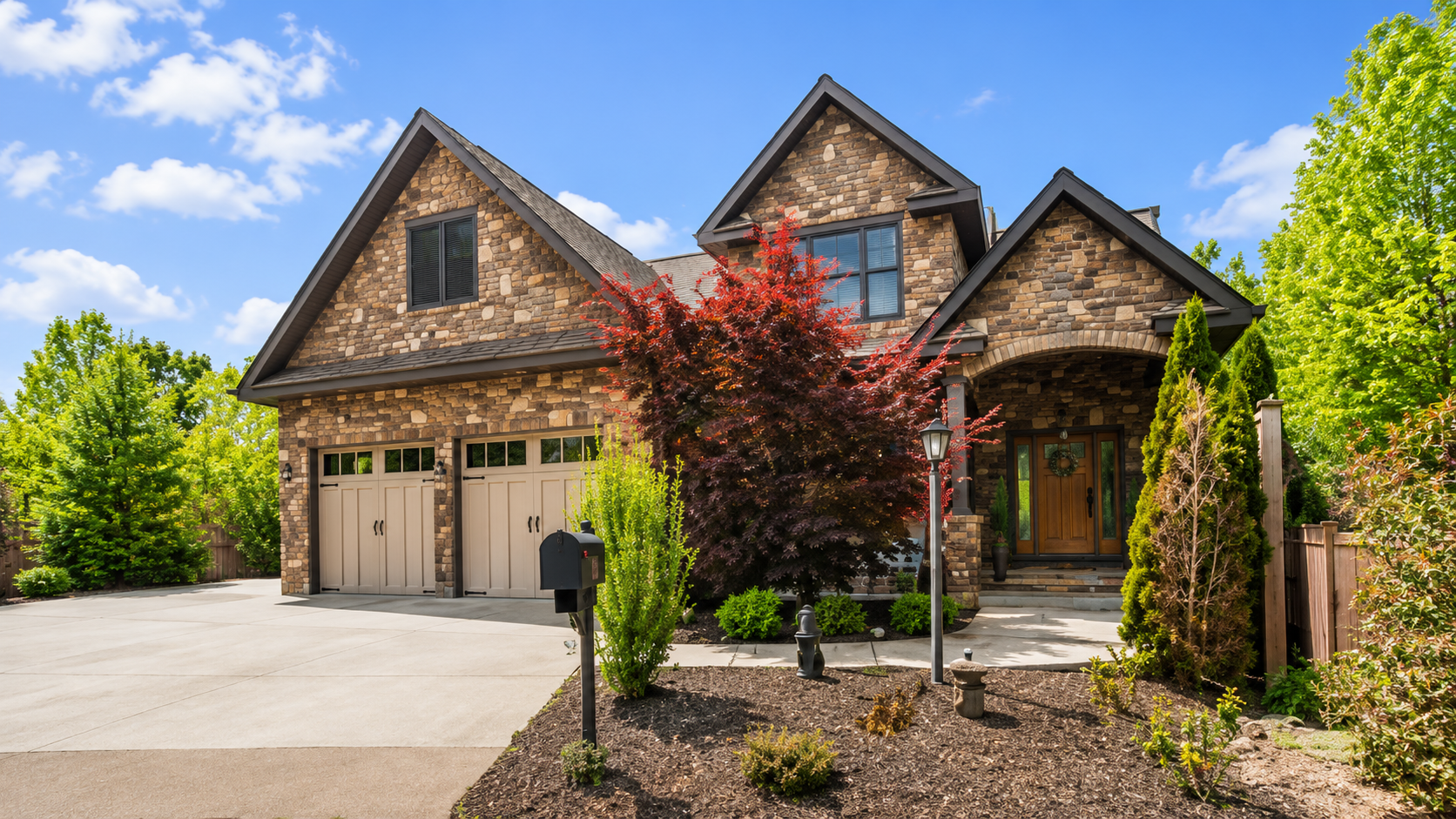 109 Wood Owl Court, Hendersonville, NC — Carriage Park